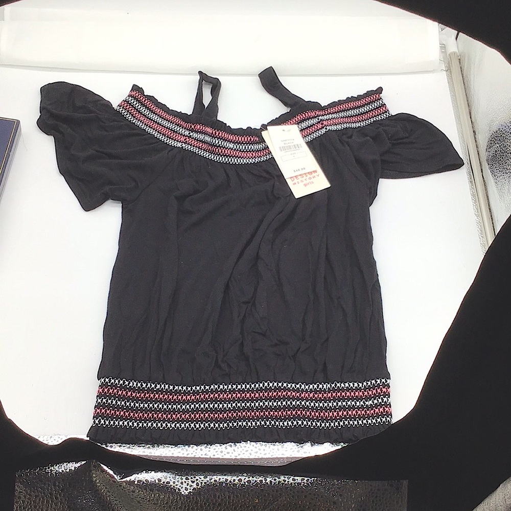 Design History Girls Top size L